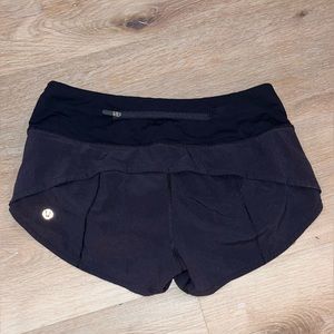Lululemon Speed Up shorts in black size 2 regular.